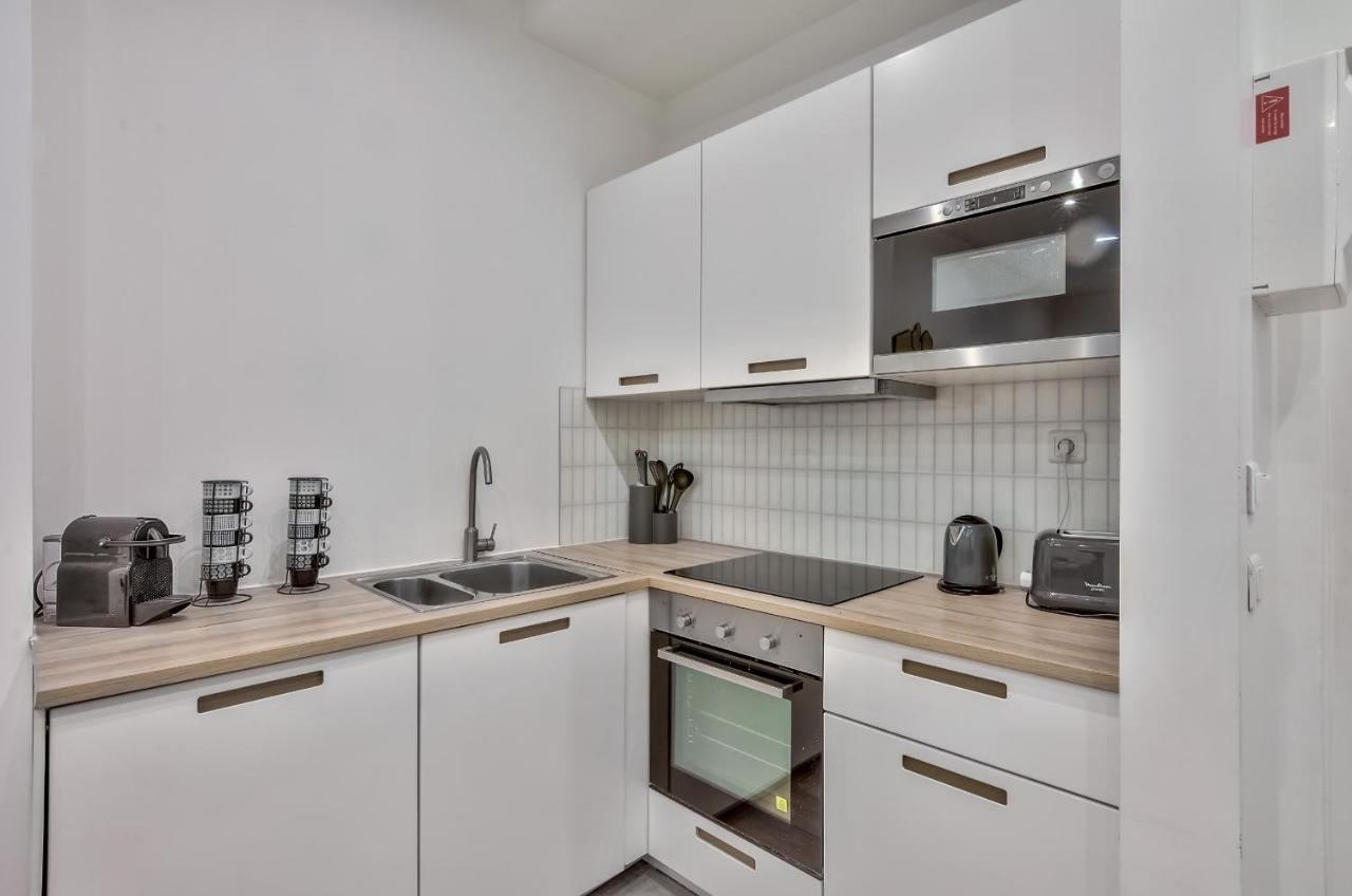 35 - Luxury Flat Grands Boulevards パリ エクステリア 写真