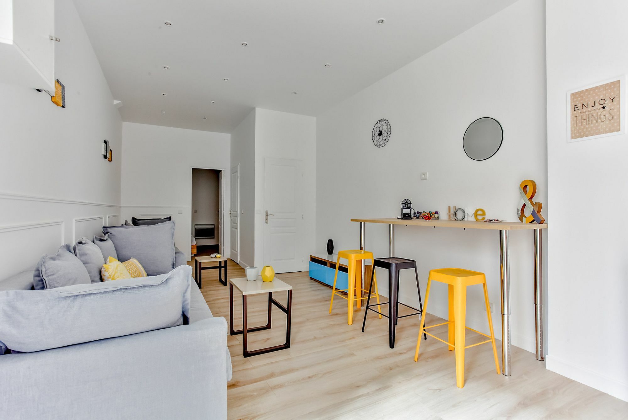 35 - Luxury Flat Grands Boulevards パリ エクステリア 写真