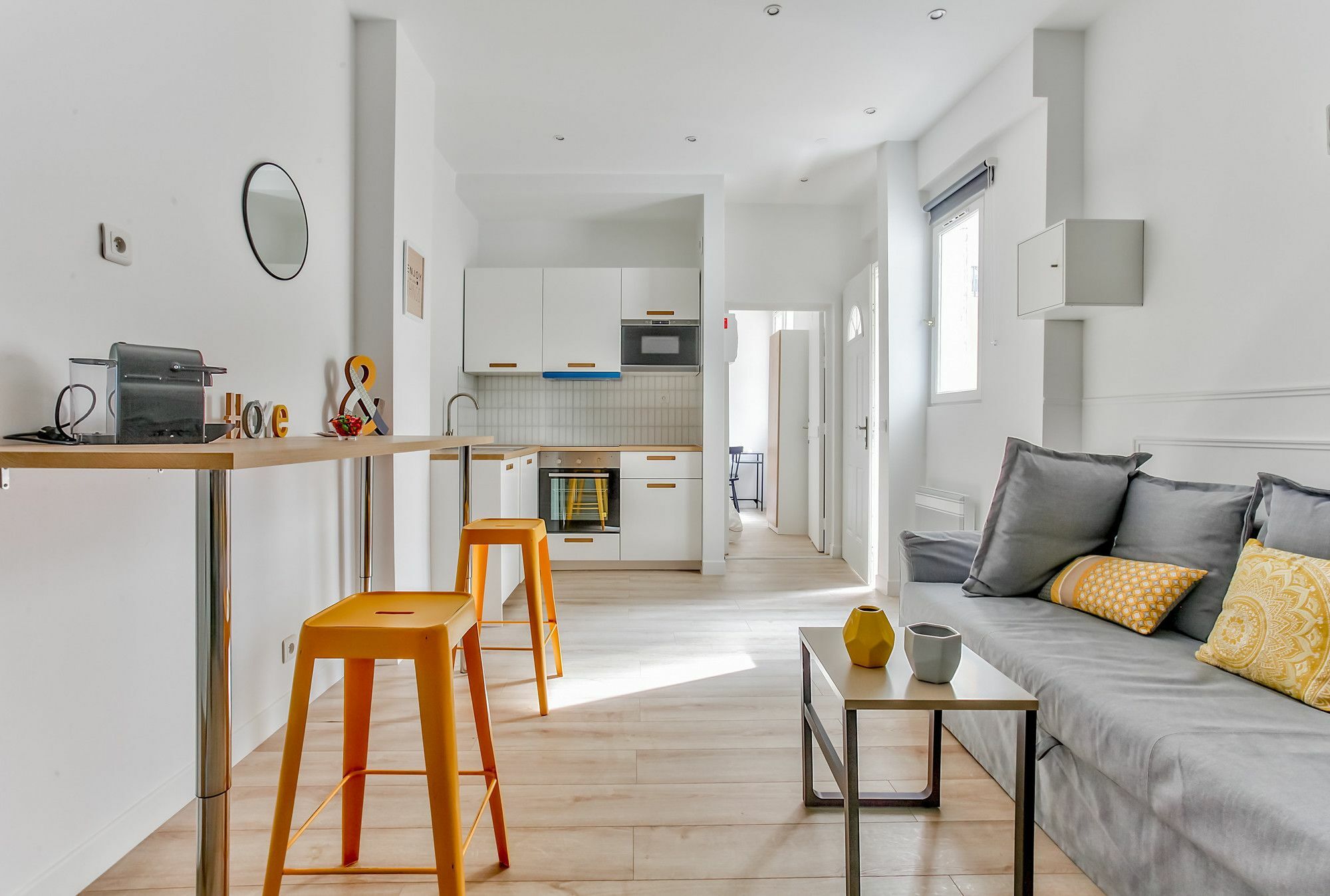 35 - Luxury Flat Grands Boulevards パリ エクステリア 写真